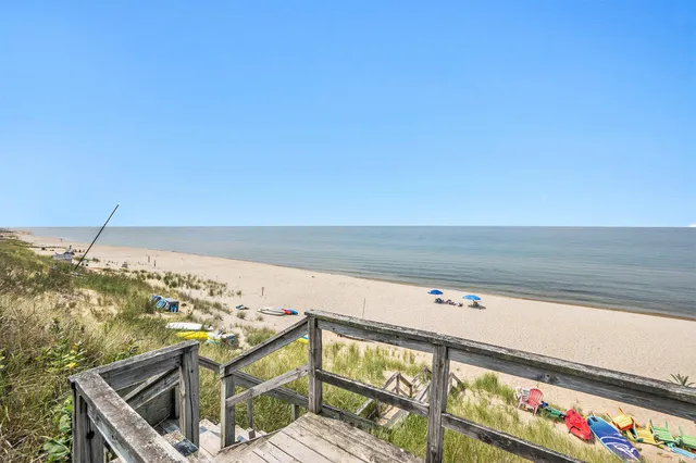 $850,000 | 10 Morton Trail, Montague, MI 49437