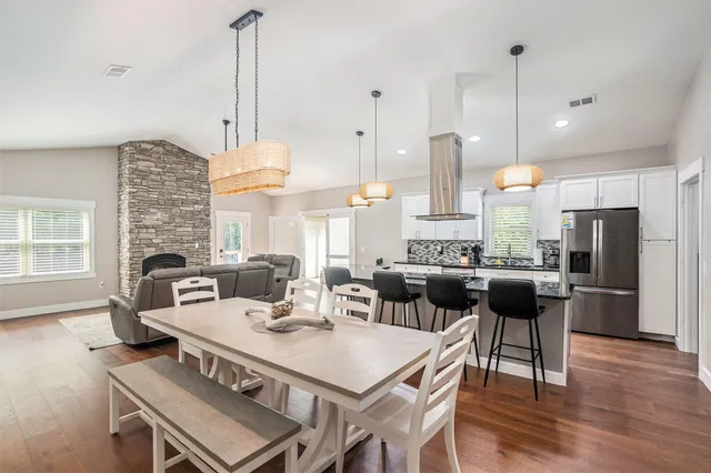 $850,000 | 10 Morton Trail, Montague, MI 49437