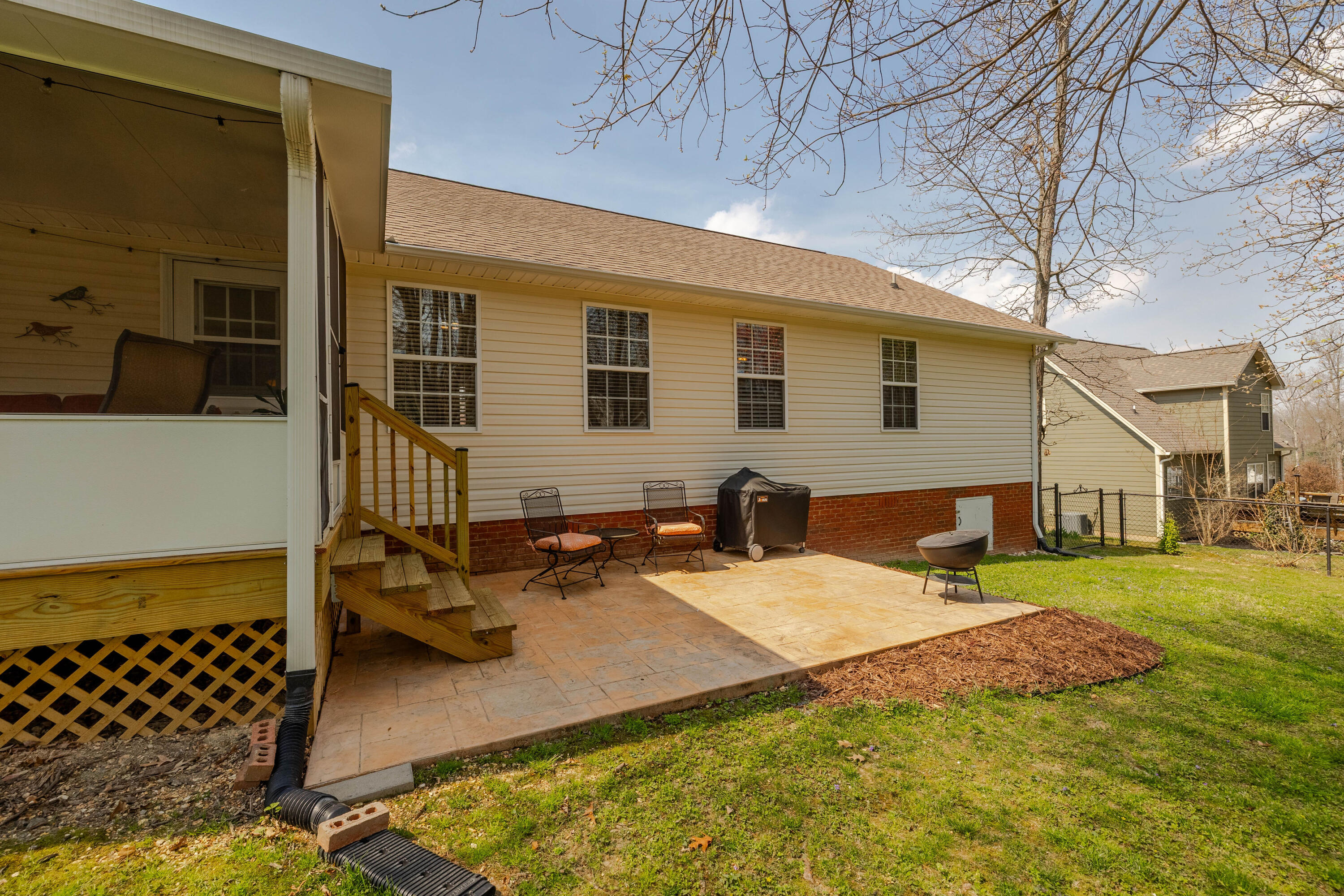 174 Old Pond Road Southeast Cleveland, TN 37323 - Photo 16 of 20 16