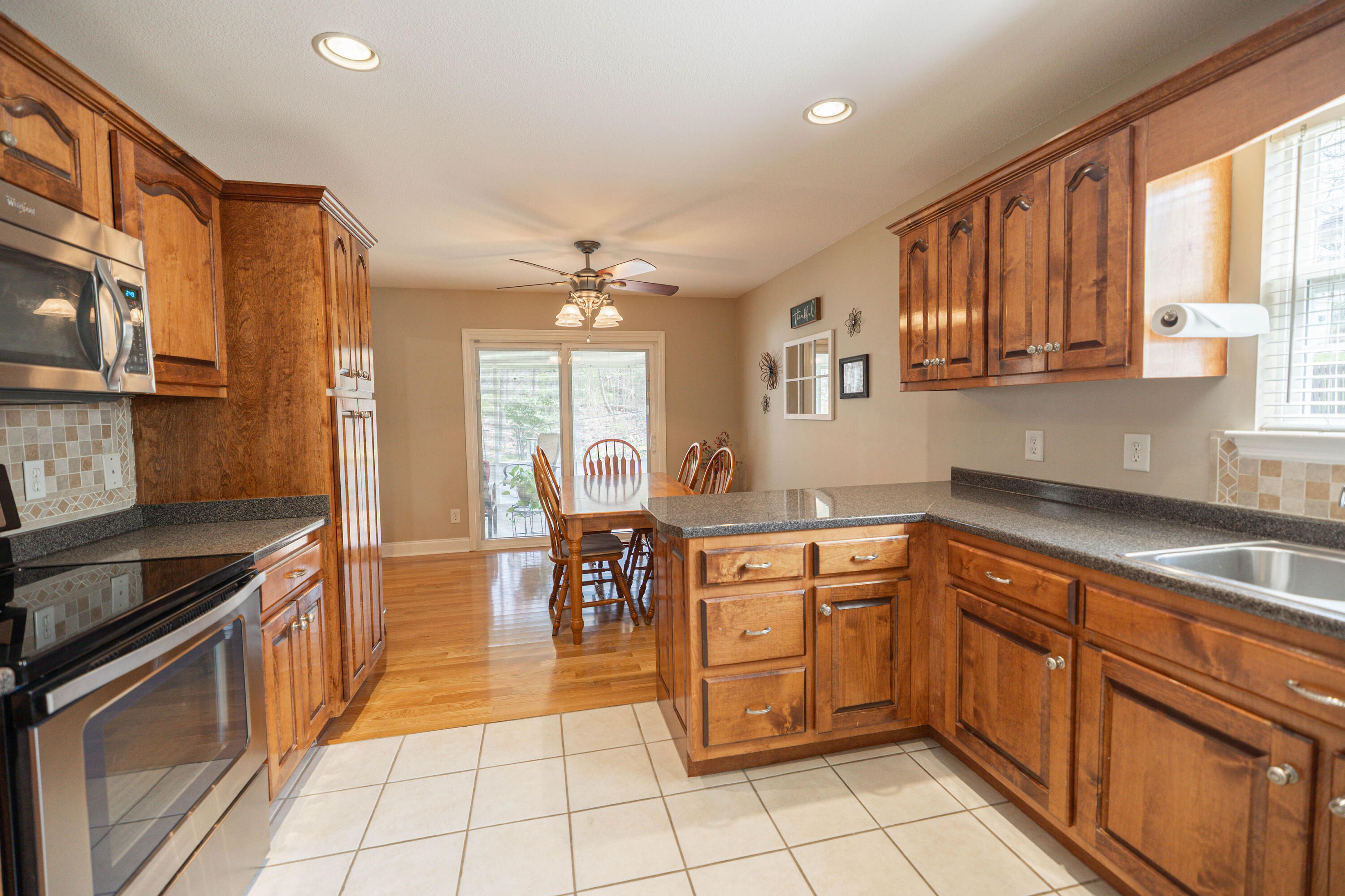 174 Old Pond Road Southeast Cleveland, TN 37323 - Photo 6 of 20 6