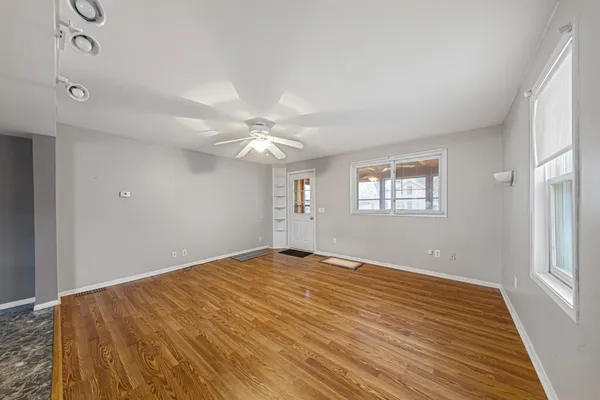 $210,000 | 1022 3rd Avenue Northwest, Faribault, MN 55021