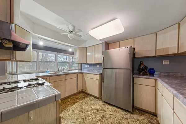 $210,000 | 1022 3rd Avenue Northwest, Faribault, MN 55021