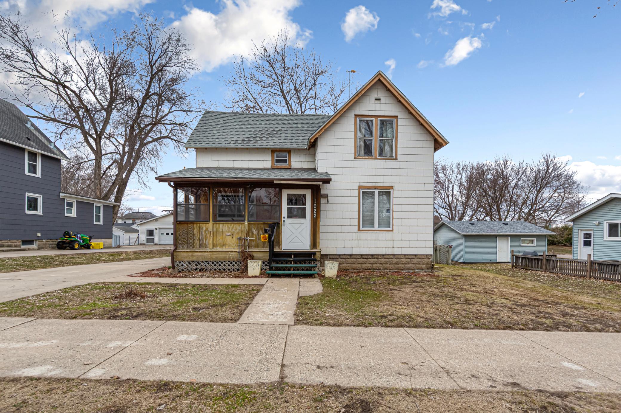 1022 3rd Avenue Northwest Faribault, MN 55021 - Photo 2 of 45