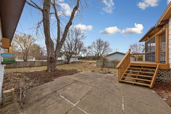 $210,000 | 1022 3rd Avenue Northwest, Faribault, MN 55021