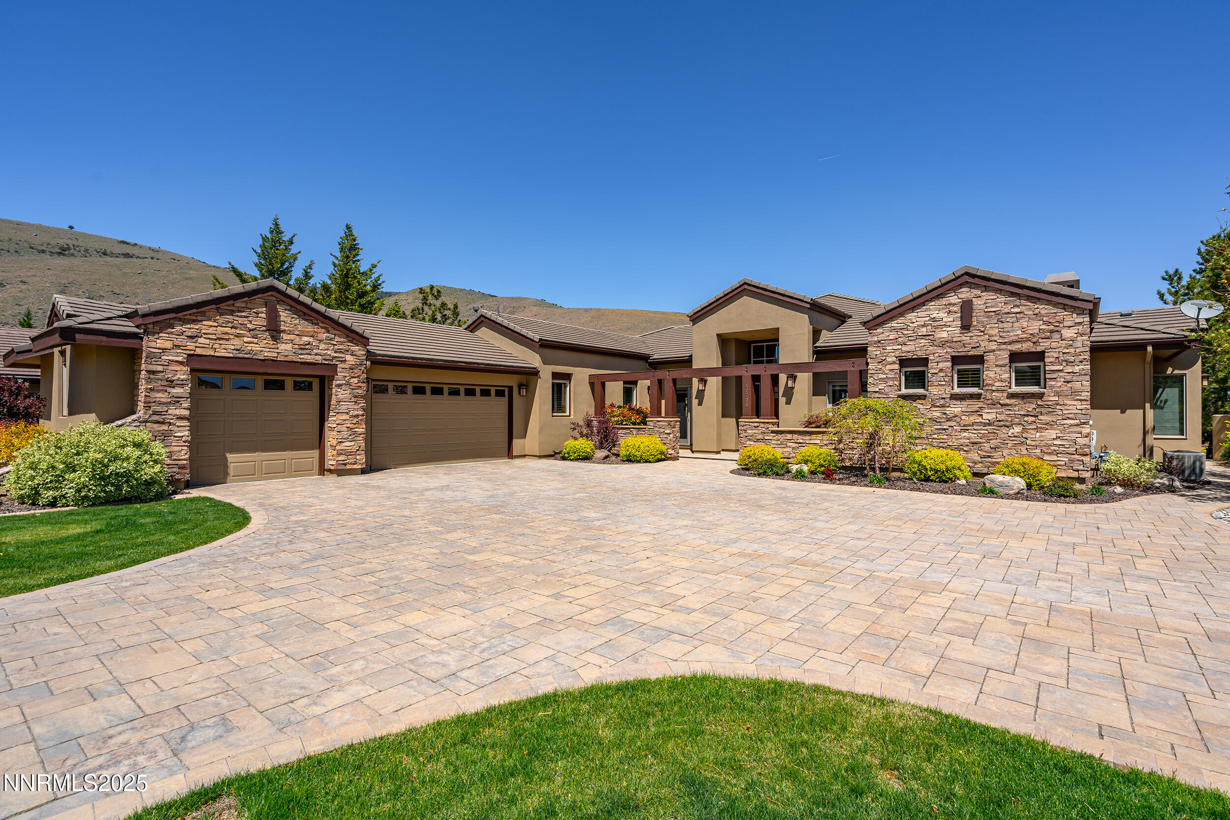 10705 Harbottle Drive Reno, NV 89511 - Photo 3 of 45 5-print-_DSC5261