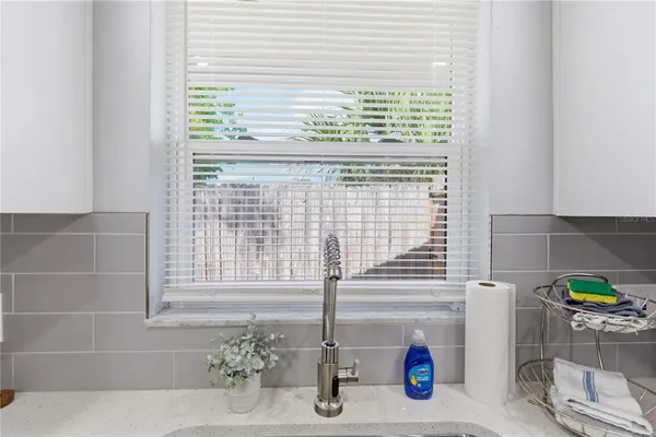 $2,400 | 7608 Sue Ellen Drive, Port Richey, FL 34668