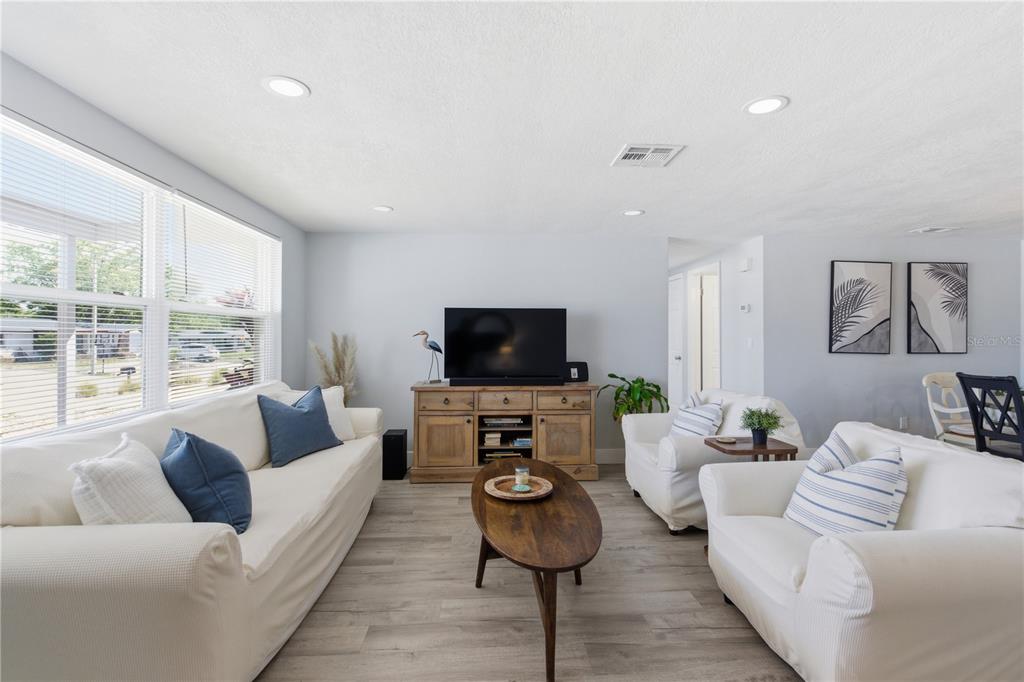 7608 Sue Ellen Drive Port Richey, FL 34668 - Photo 6 of 35