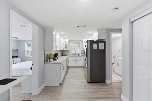 $2,400 | 7608 Sue Ellen Drive, Port Richey, FL 34668