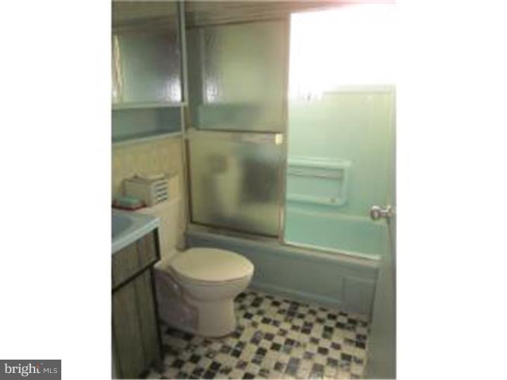 6 Cinnamon Road Levittown, PA 19057 - Photo 16 of 25