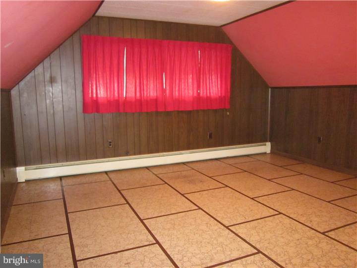 6 Cinnamon Road Levittown, PA 19057 - Photo 17 of 25