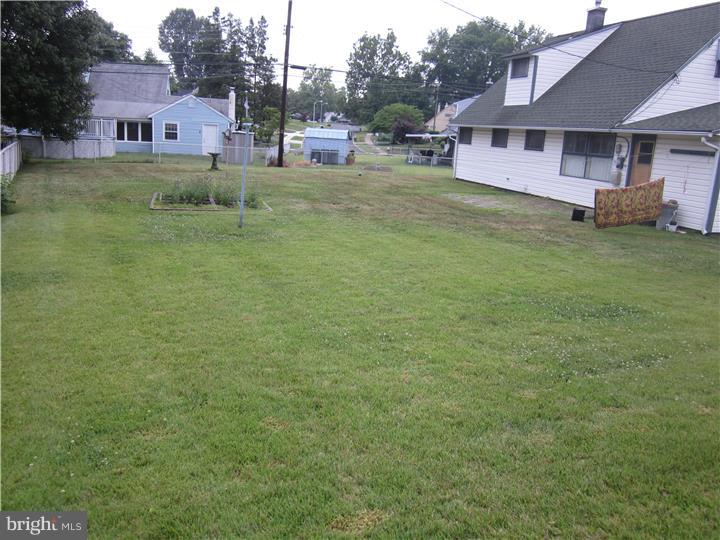 6 Cinnamon Road Levittown, PA 19057 - Photo 22 of 25