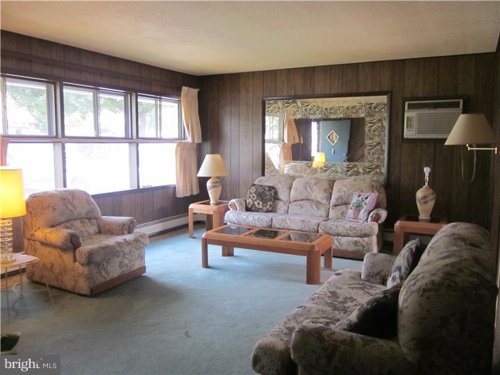 6 Cinnamon Road Levittown, PA 19057 - Photo 4 of 25
