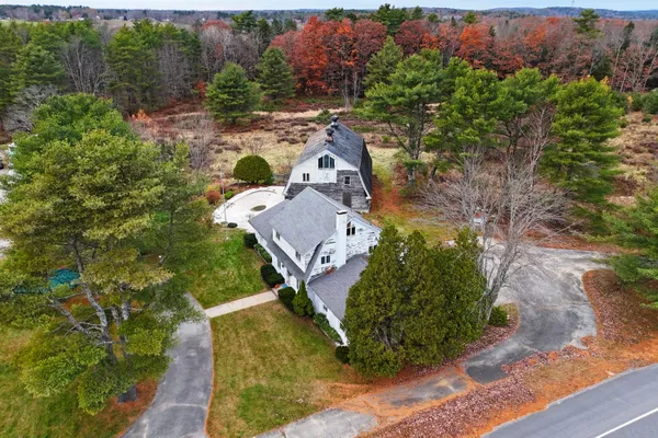 $1,599,000 | 210 Augusta Road, Topsham, ME 04086