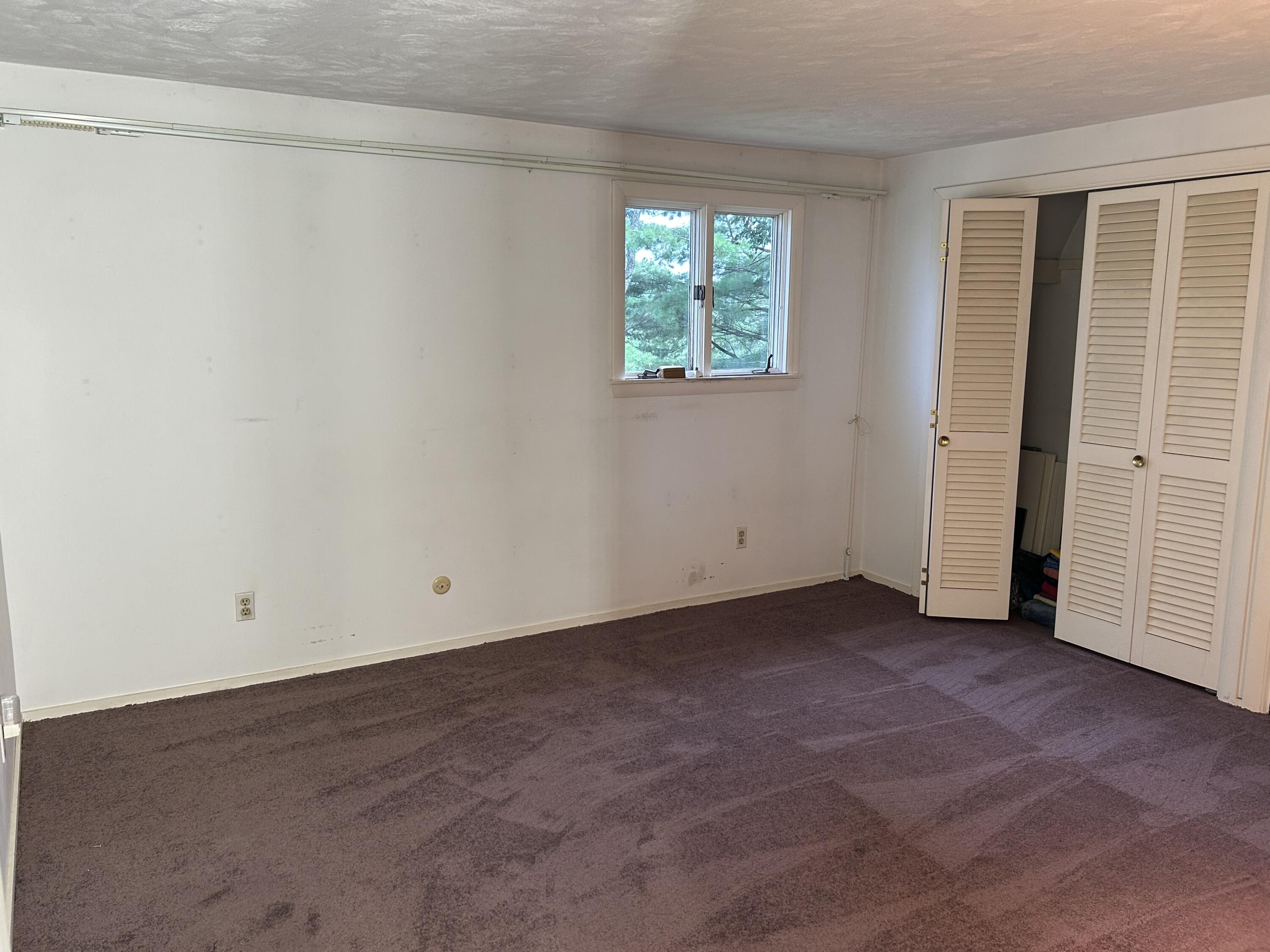 210 Augusta Road Topsham, ME 04086 - Photo 19 of 23 Epps-2nd_fl_bedroom_master