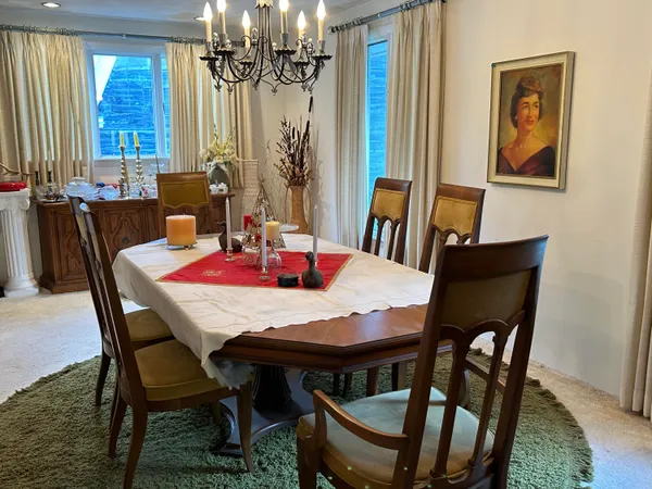 $1,599,000 | 210 Augusta Road, Topsham, ME 04086