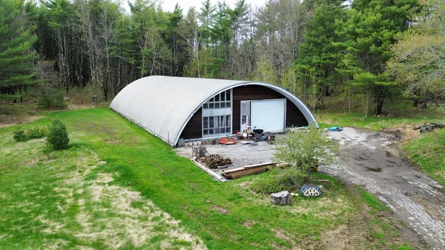 $1,599,000 | 210 Augusta Road, Topsham, ME 04086