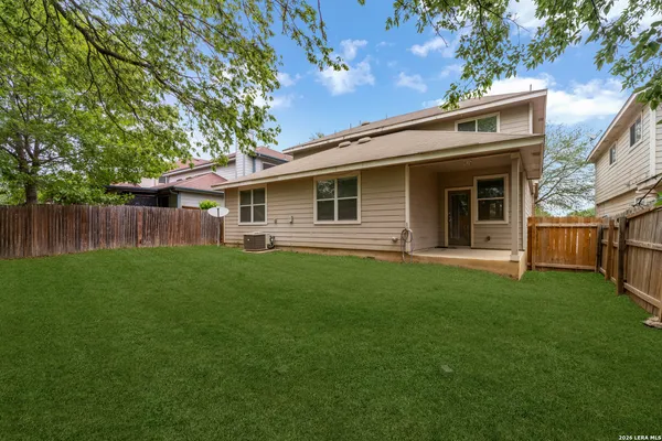 $2,000 | 201 Canyon Vista, Cibolo, TX 78108