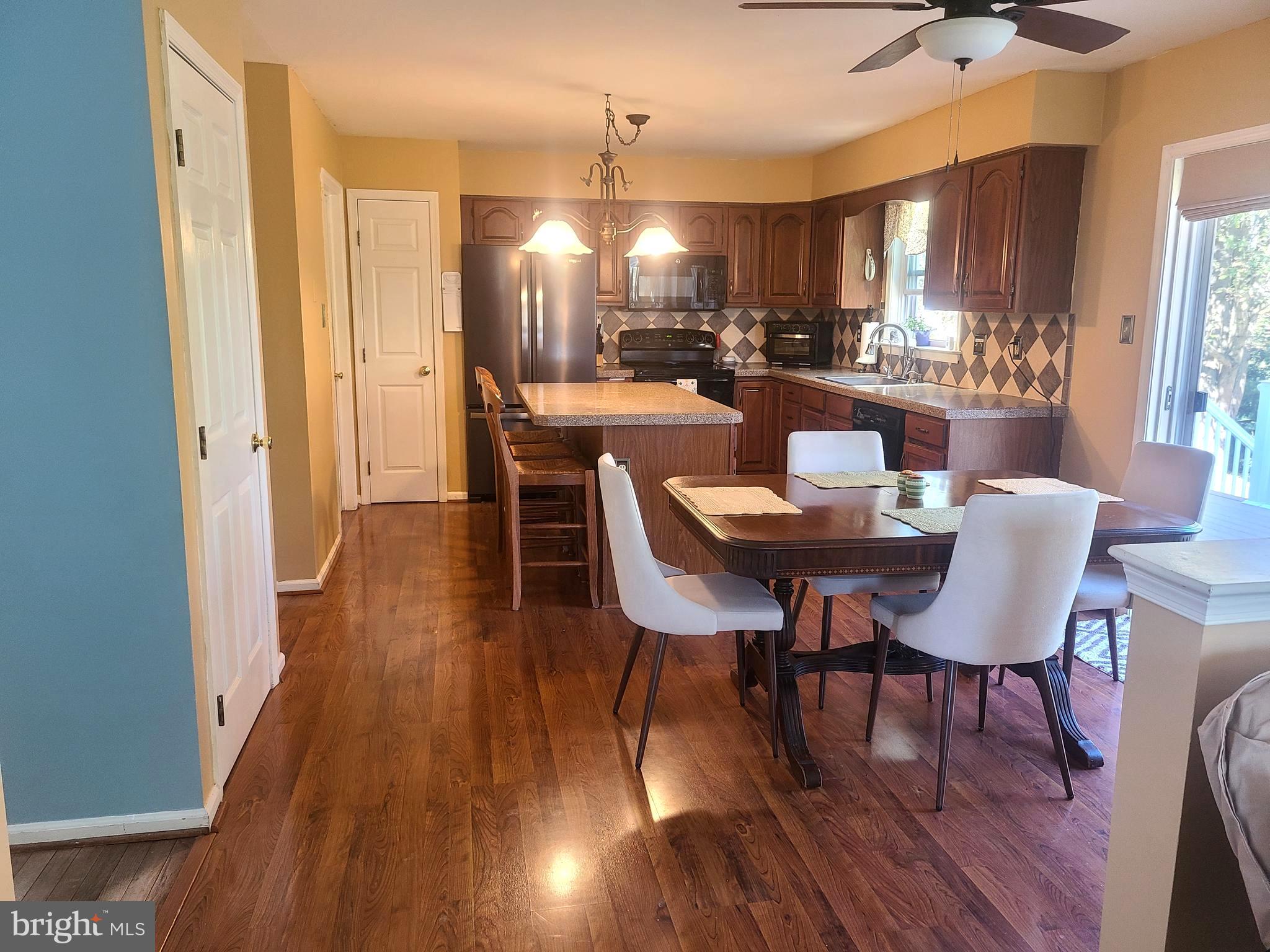 1335 Roberts Road Gilbertsville, PA 19525 - Photo 13 of 38 Kitchen