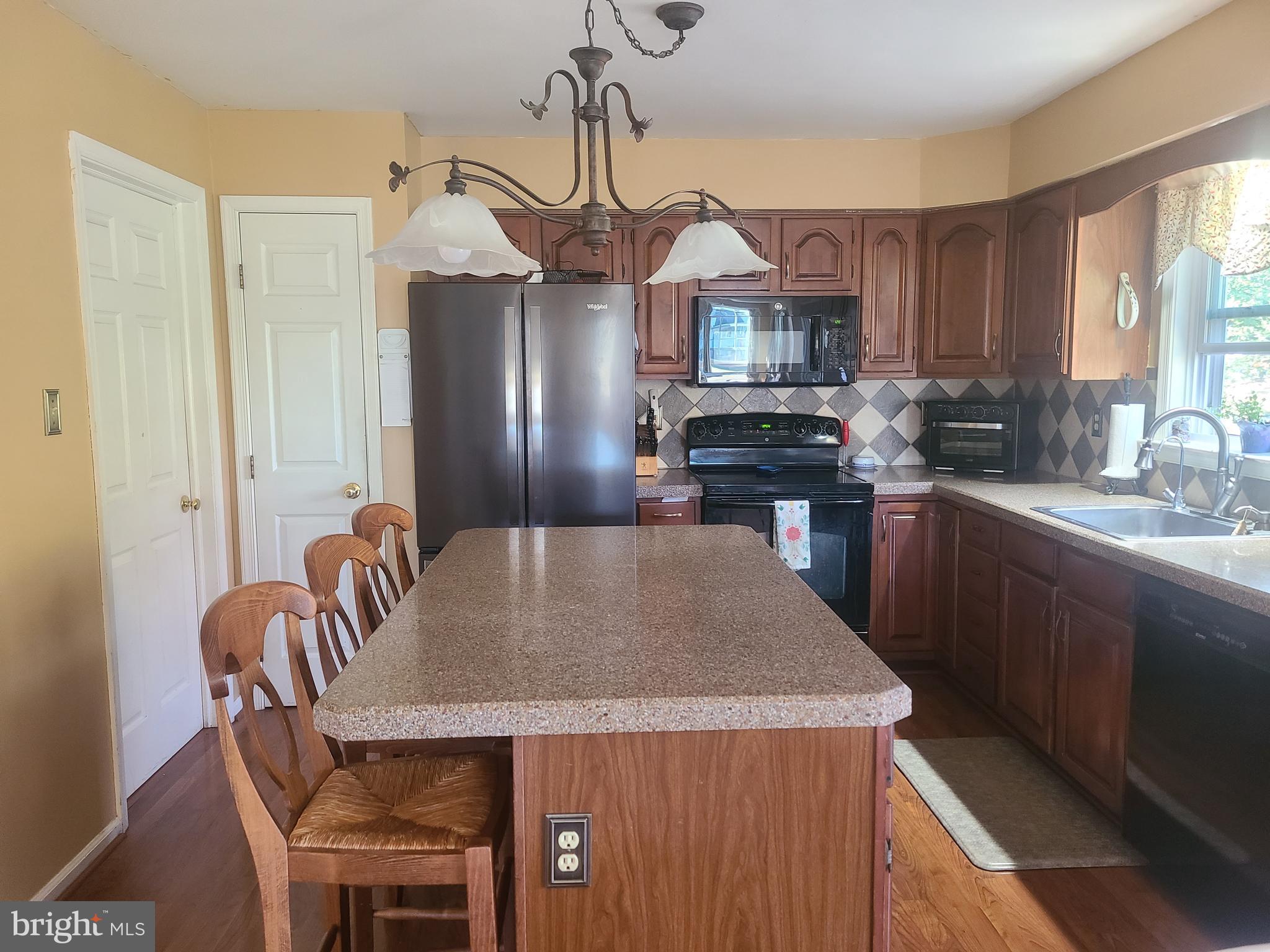 1335 Roberts Road Gilbertsville, PA 19525 - Photo 14 of 38 Kitchen
