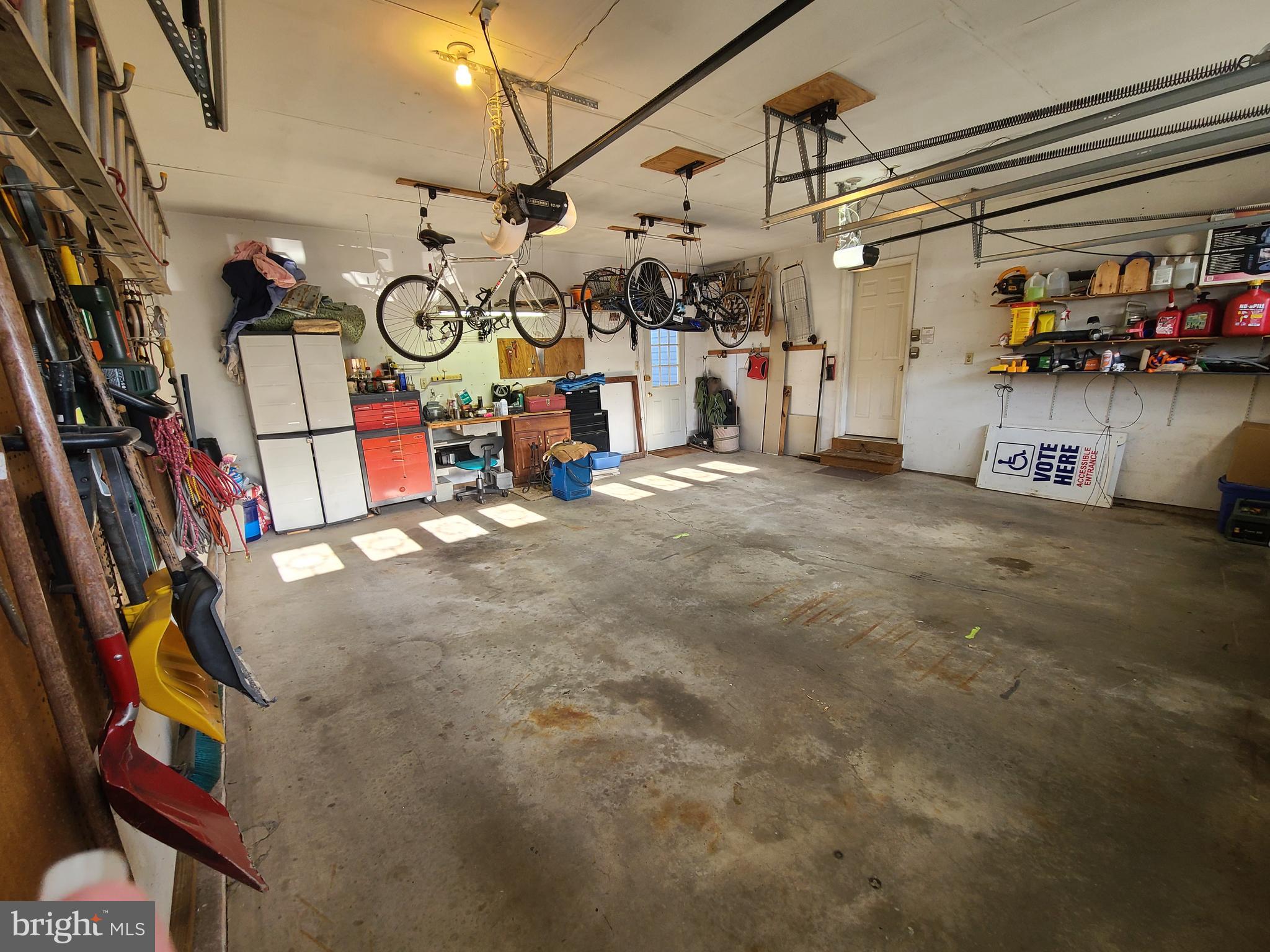 1335 Roberts Road Gilbertsville, PA 19525 - Photo 30 of 38 Garage