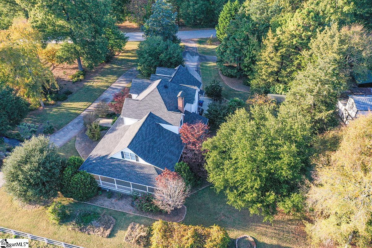 208 Farmdale Road Hodges, SC 29653 - Photo 35 of 36