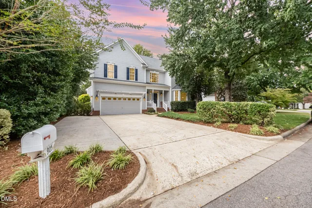 $550,000 | 905 Clatter Avenue, Wake Forest, NC 27587