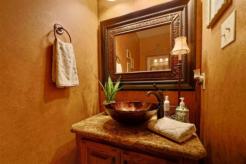 222 Bayne Road Haslet, TX 76052 - Photo 15 of 40 half bathroom 1st floor