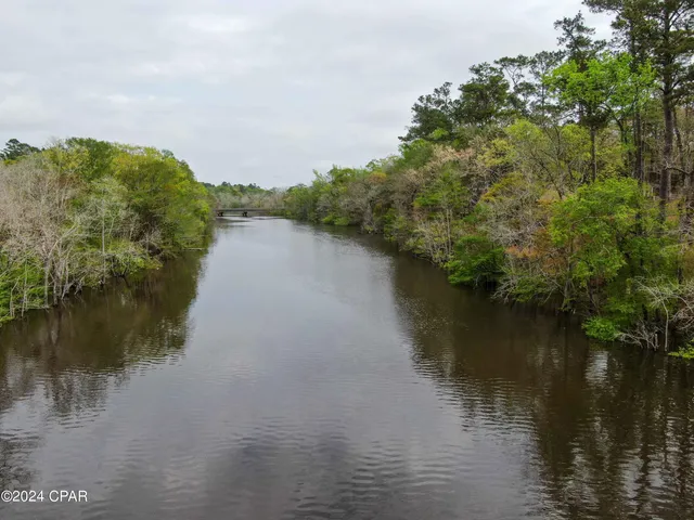 $400,000 | 3642 Lucianne Road, Vernon, FL 32462