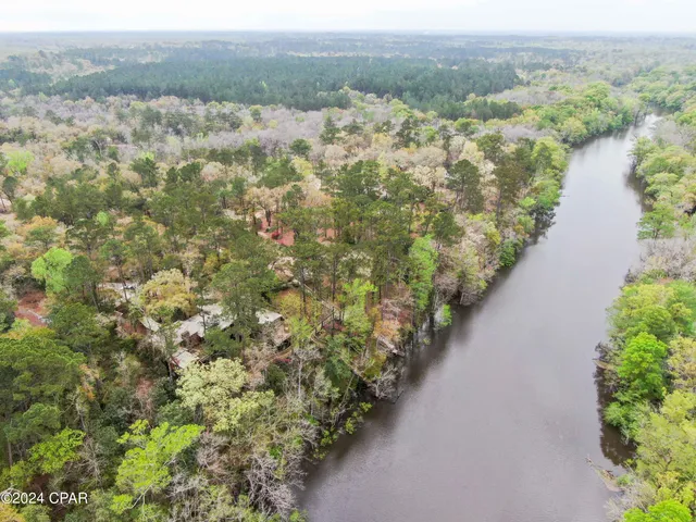 $400,000 | 3642 Lucianne Road, Vernon, FL 32462