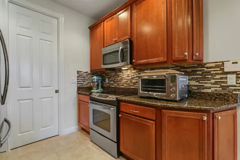 $3,800 | 1323 North Jeaga Drive, Jupiter, FL 33458