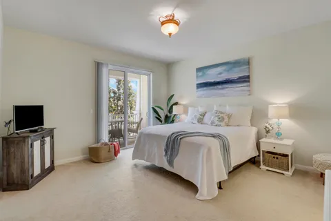 $3,800 | 1323 North Jeaga Drive, Jupiter, FL 33458