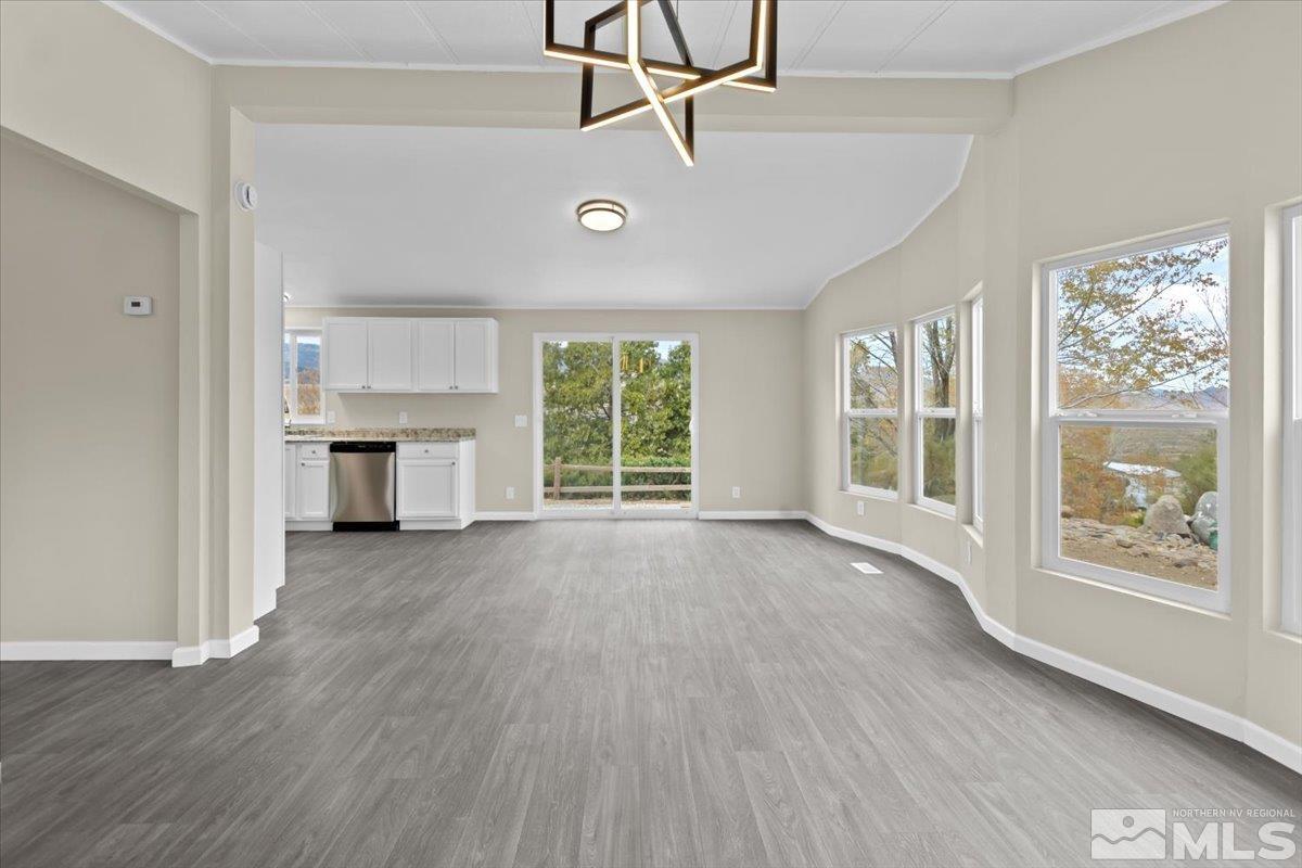 15 Sierra View Road Reno, NV 89508 - Photo 8 of 27 Photo 8