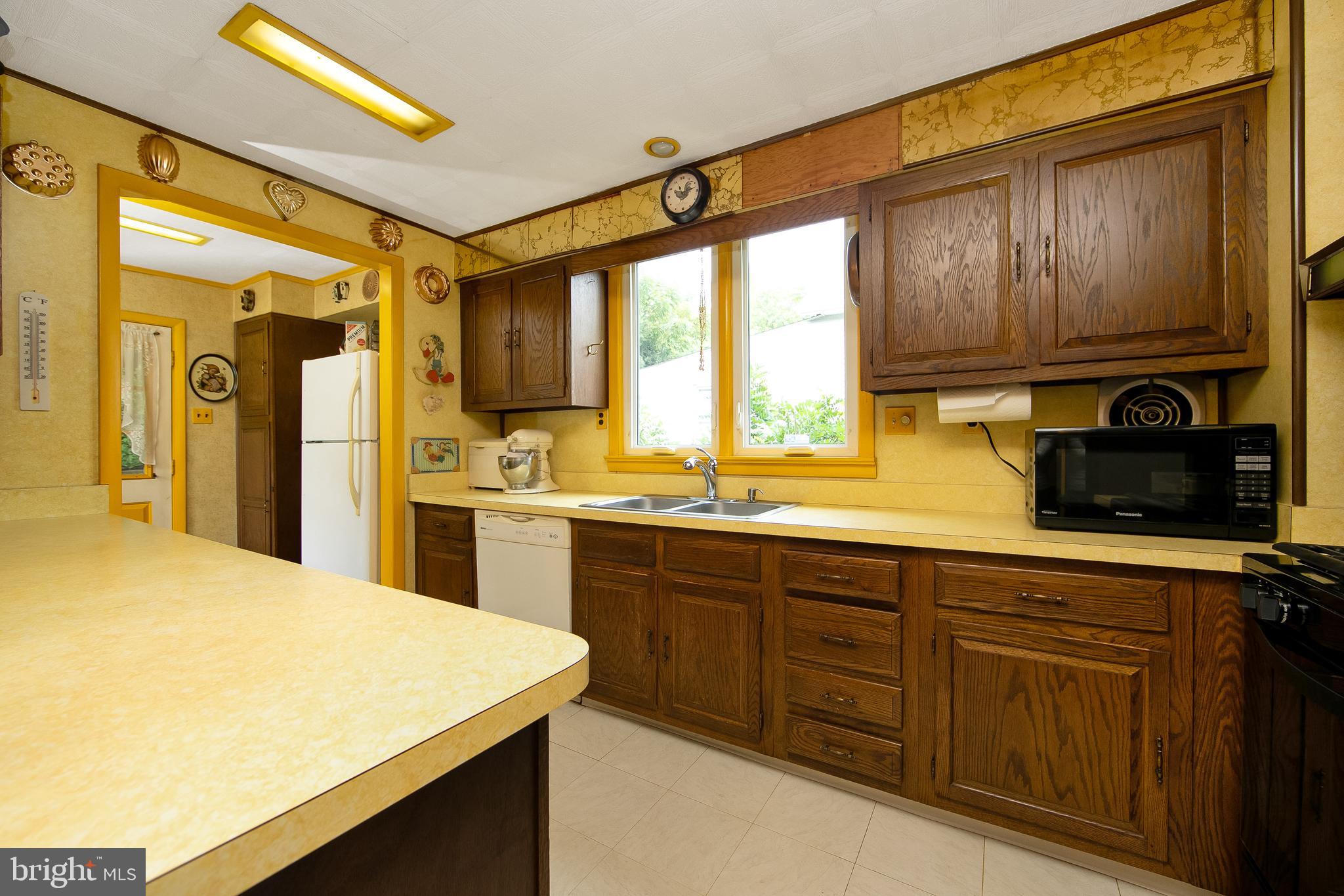 22 Holly Road Clementon, NJ 08021 - Photo 17 of 38