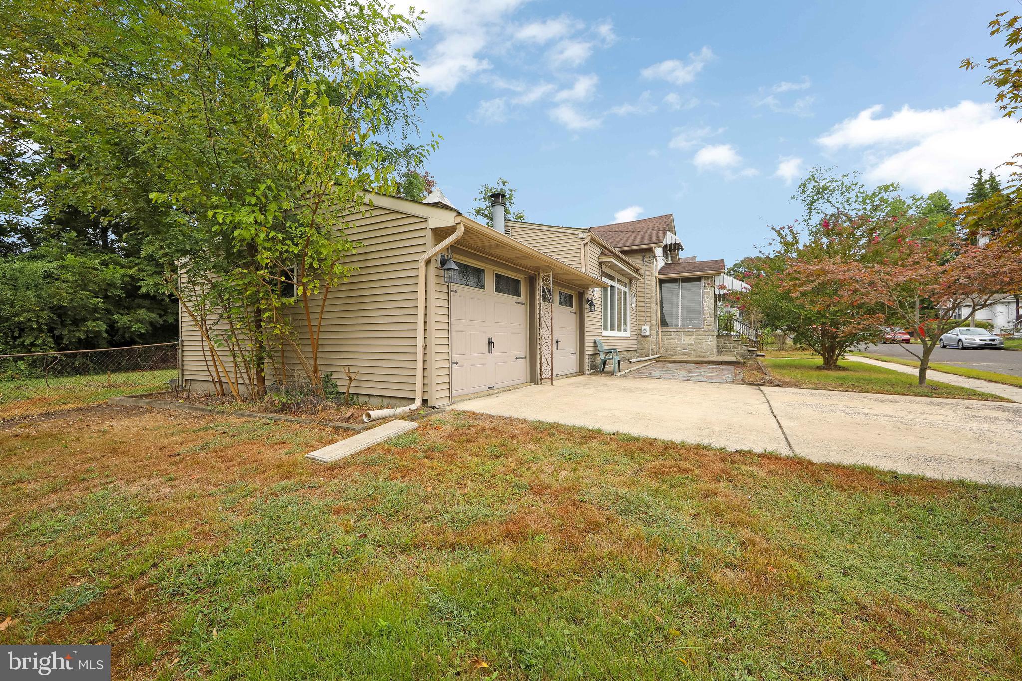 22 Holly Road Clementon, NJ 08021 - Photo 5 of 38