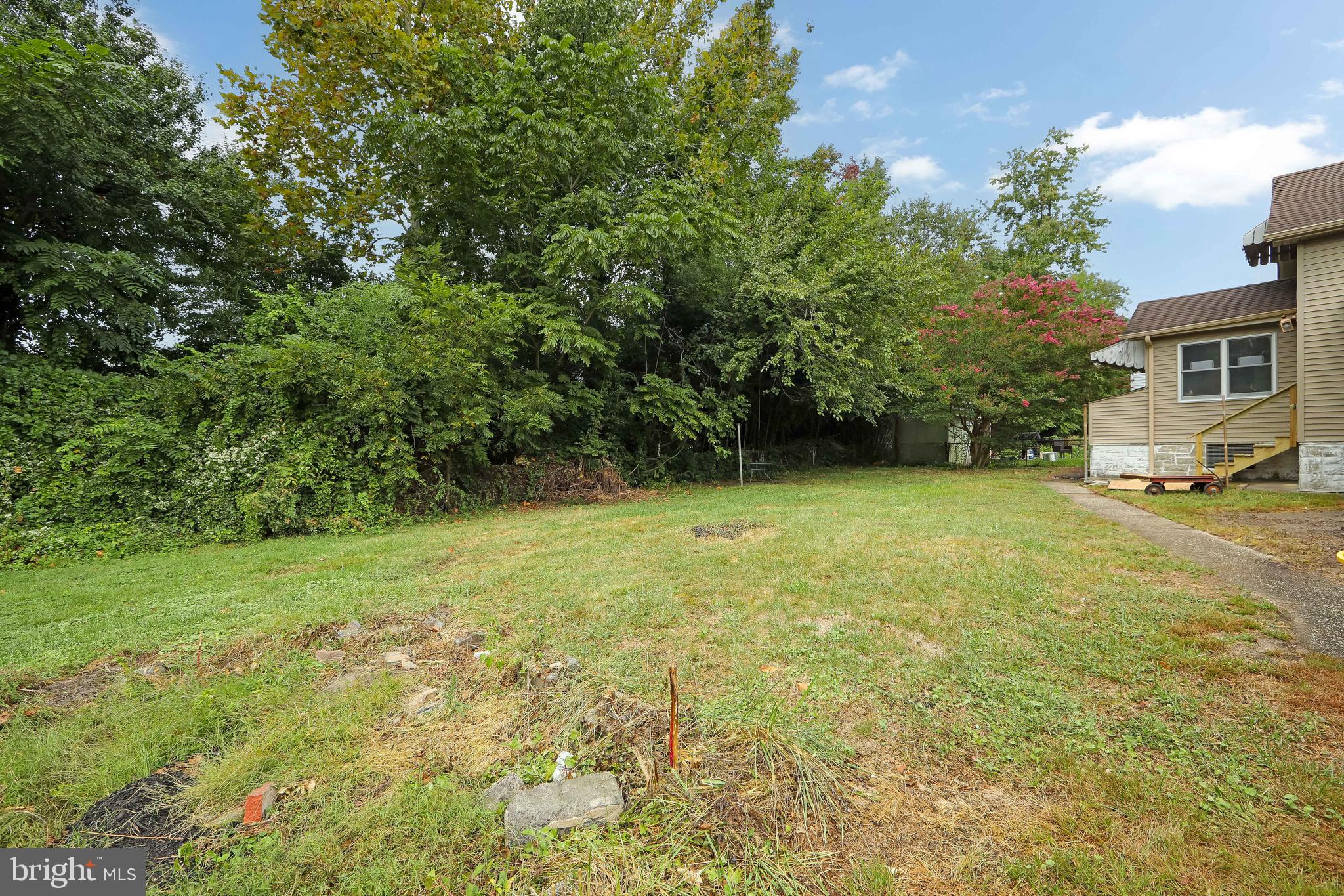22 Holly Road Clementon, NJ 08021 - Photo 8 of 38