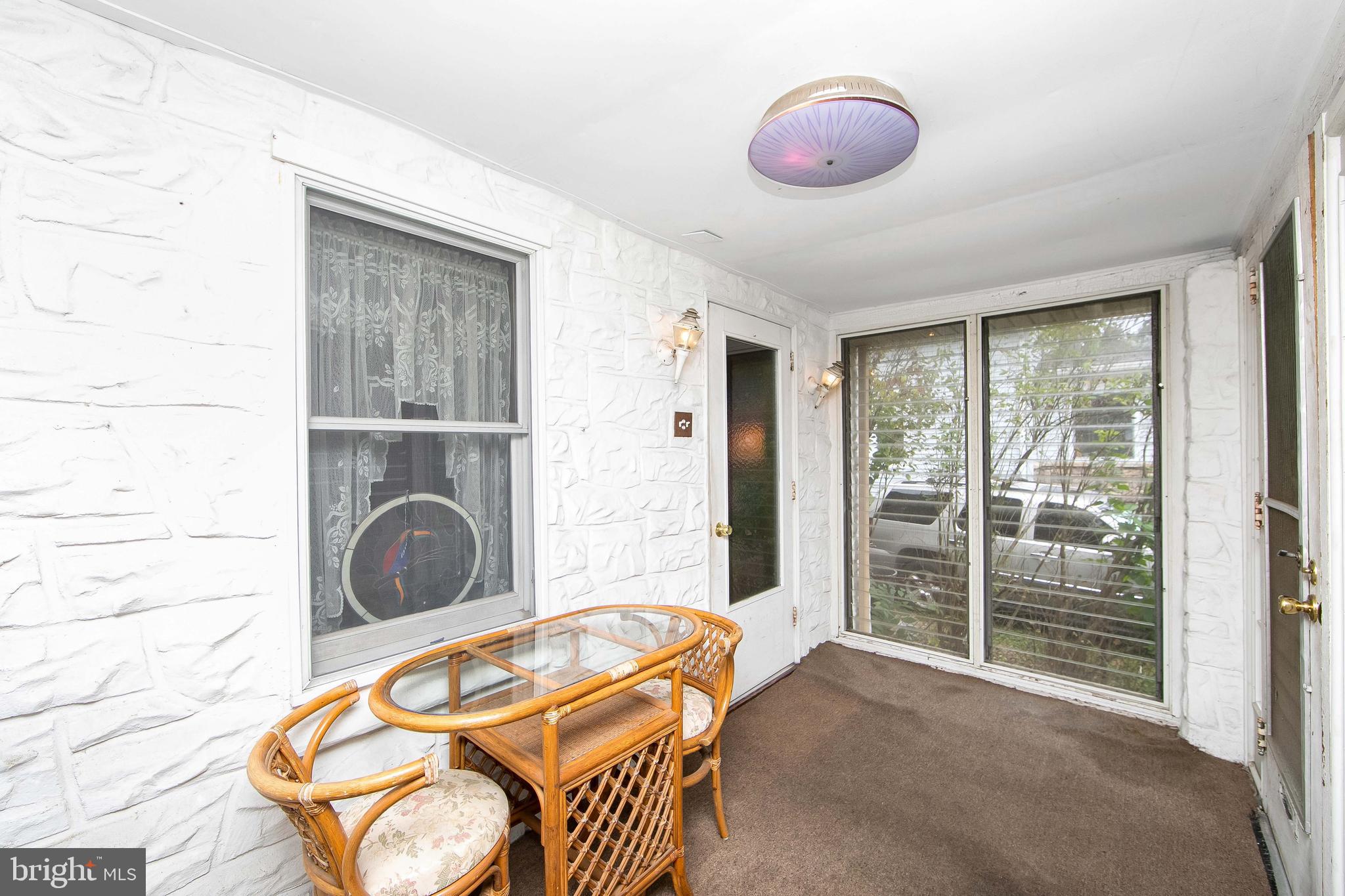 22 Holly Road Clementon, NJ 08021 - Photo 9 of 38
