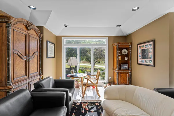 $1,199,000 | 2345 South Oak Drive, Red Wing, MN 55066