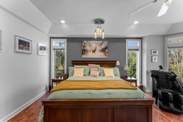 $949,900 | 2345 South Oak Drive, Red Wing, MN 55066