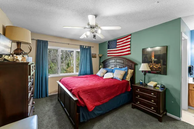 $949,900 | 2345 South Oak Drive, Red Wing, MN 55066