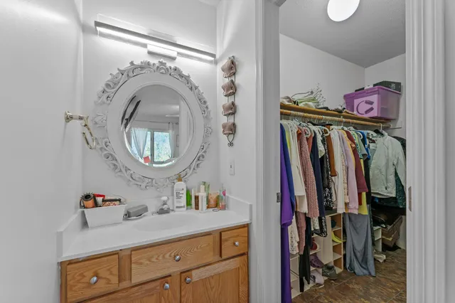 $949,900 | 2345 South Oak Drive, Red Wing, MN 55066