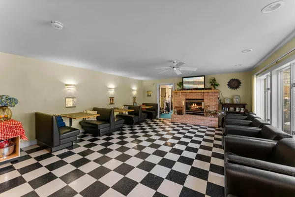 $1,199,000 | 2345 South Oak Drive, Red Wing, MN 55066