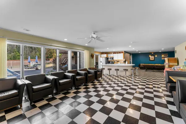 $1,199,000 | 2345 South Oak Drive, Red Wing, MN 55066
