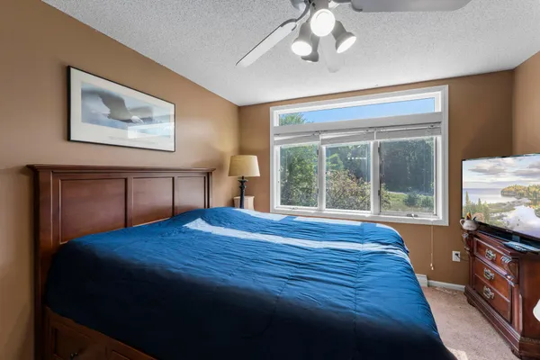 $1,199,000 | 2345 South Oak Drive, Red Wing, MN 55066