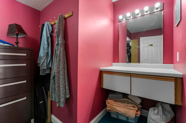 $949,900 | 2345 South Oak Drive, Red Wing, MN 55066