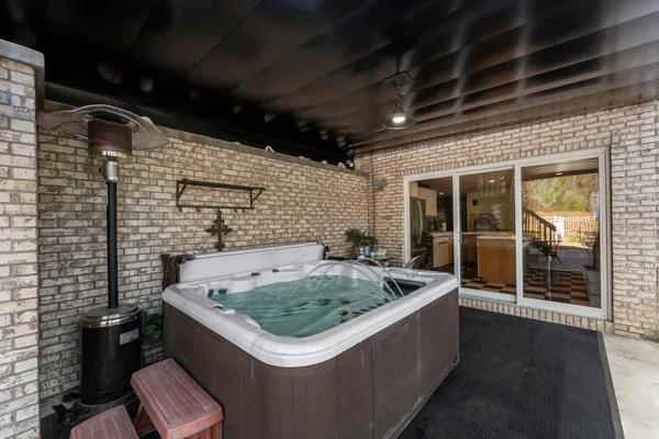 $1,199,000 | 2345 South Oak Drive, Red Wing, MN 55066