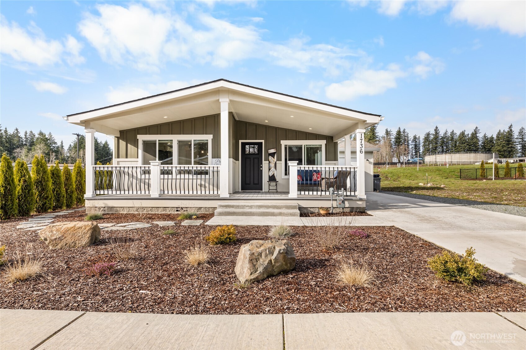 1736 Timber Street, Unit 115 Enumclaw, WA 98022 - Photo 3 of 34