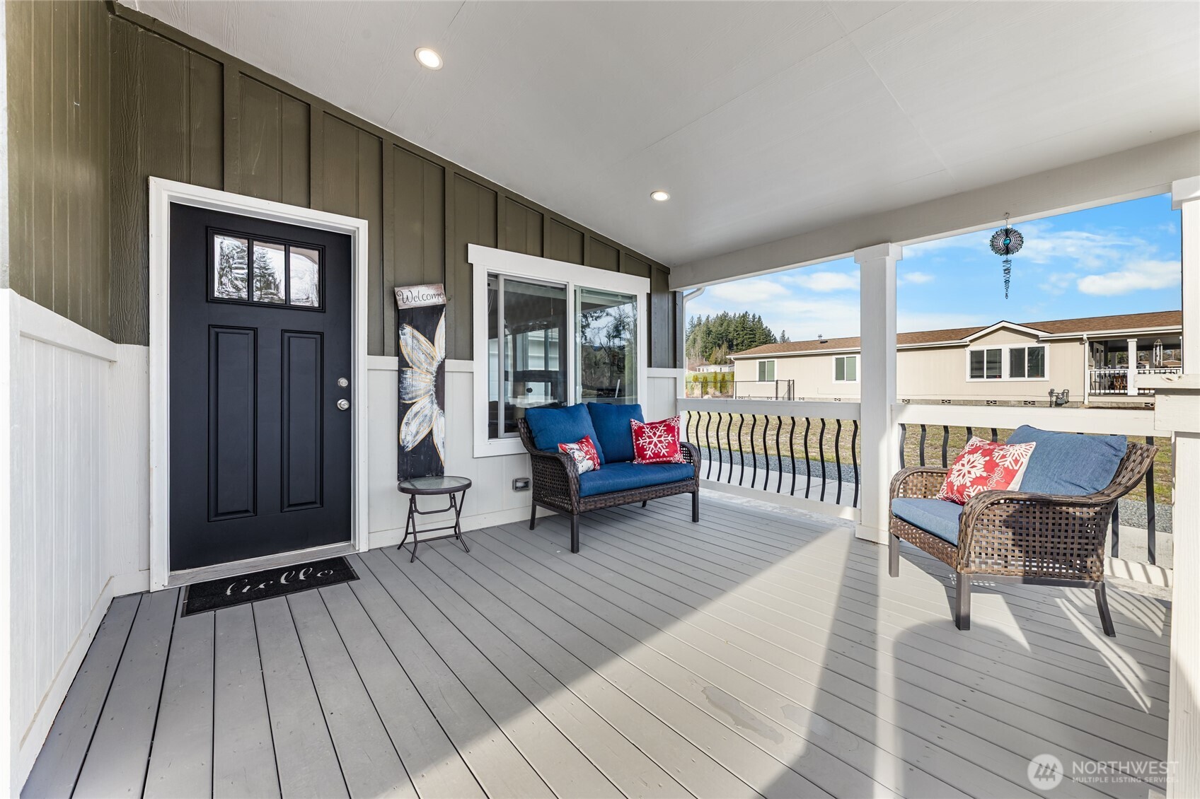 1736 Timber Street, Unit 115 Enumclaw, WA 98022 - Photo 4 of 34