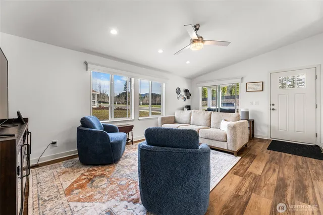 $349,950 | 1736 Timber Street, Unit 115, Enumclaw, WA 98022