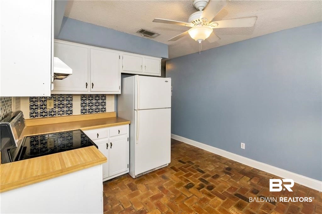 1566 Blair Avenue Mobile, AL 36604 - Photo 19 of 41