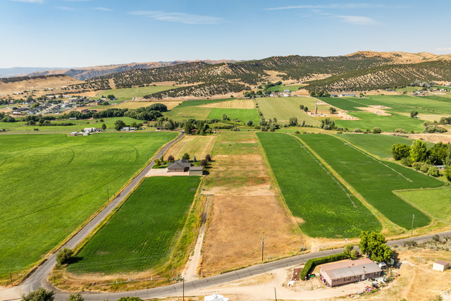 489 Border Station Road Coalville, UT 84017 - Photo 4 of 23